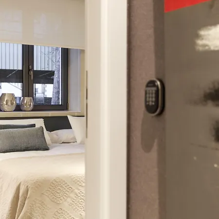 Гостевой дом Birdie Boutique - Adults Only