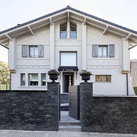 Birdie Boutique - Adults Only 4*