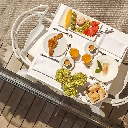 Maison d'hôtes Birdie Boutique - Adults Only 4*